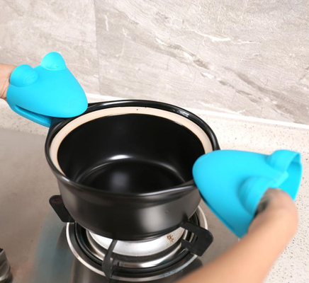 Bule Silicone Hand Gloves 10.5*10.5cm Universal Compatible Easy Wearing