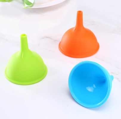Mini size Funnel Food Grade standard Silicone oil Funnel kitchen tools