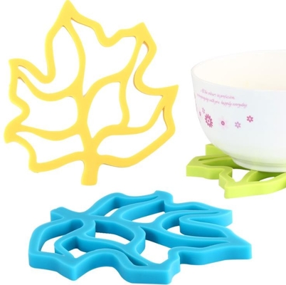 Leaf Shape Silicone Kitchenware Products Hollow Design Hard Plastic